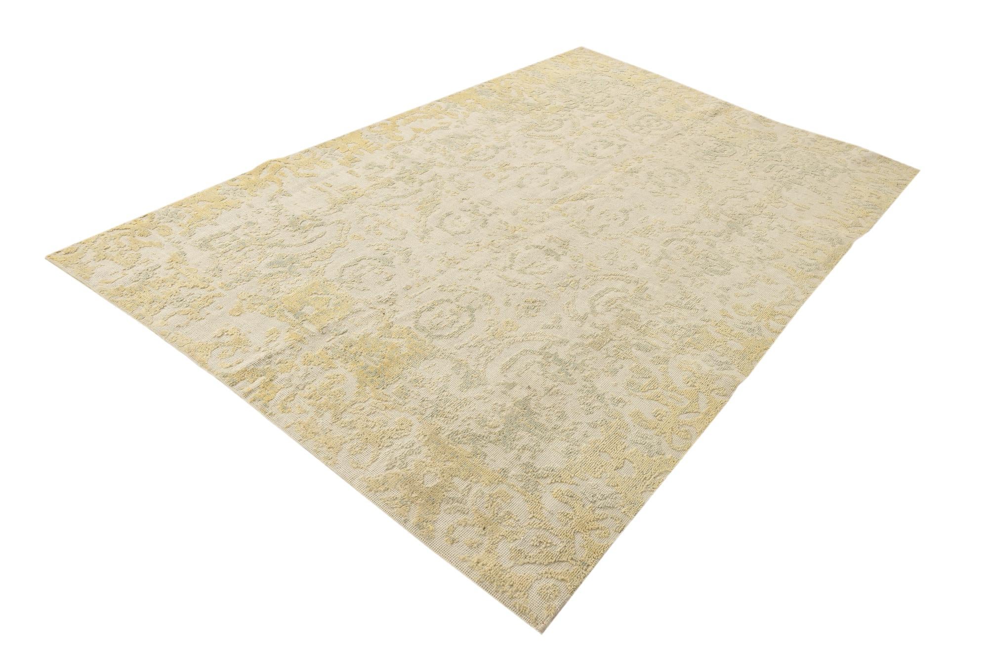 5' 10 x 9' 3 Hand Knotted Darya Wool Rug