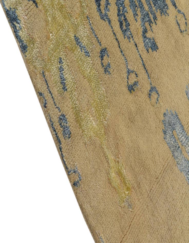 Detail image of 4' 10 x 7' 8  Hand Knotted Darya Rug