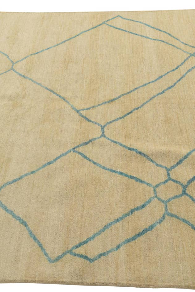 Detail image of 5' 9 x 7' 9 Hand Knotted Darya Wool Rug