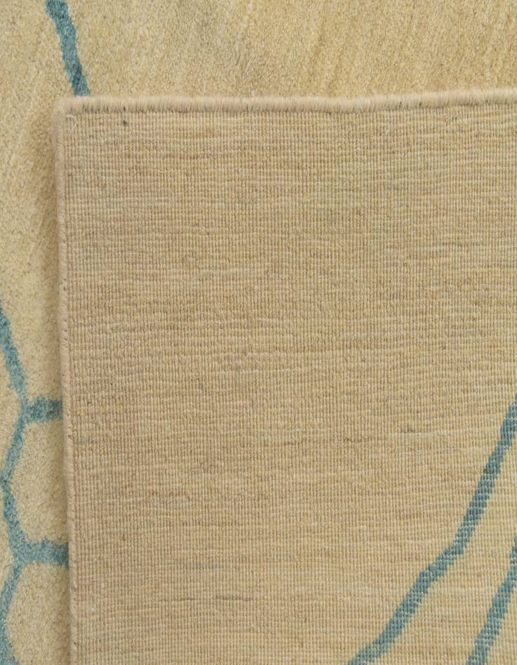 Detail image of 5' 9 x 7' 9  Hand Knotted Darya Wool Rug