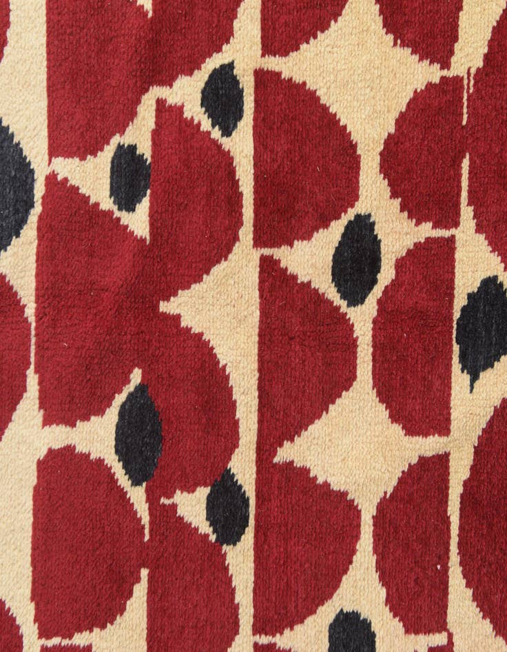 Detail image of 6' 4 x 10'  Hand Knotted Darya Wool Rug