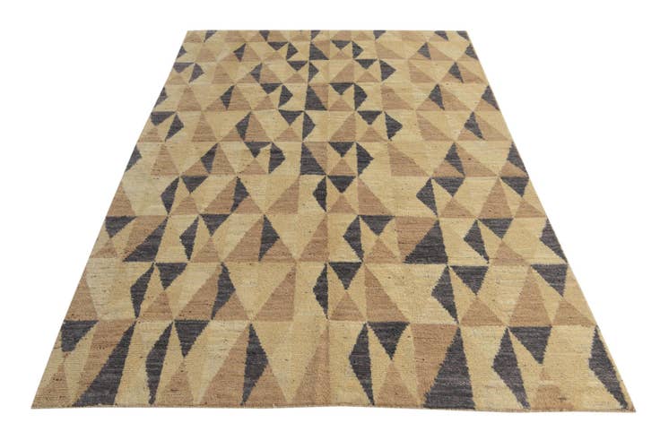 Detail image of 5' 10 x 8' 6 Hand Knotted Darya Wool Rug