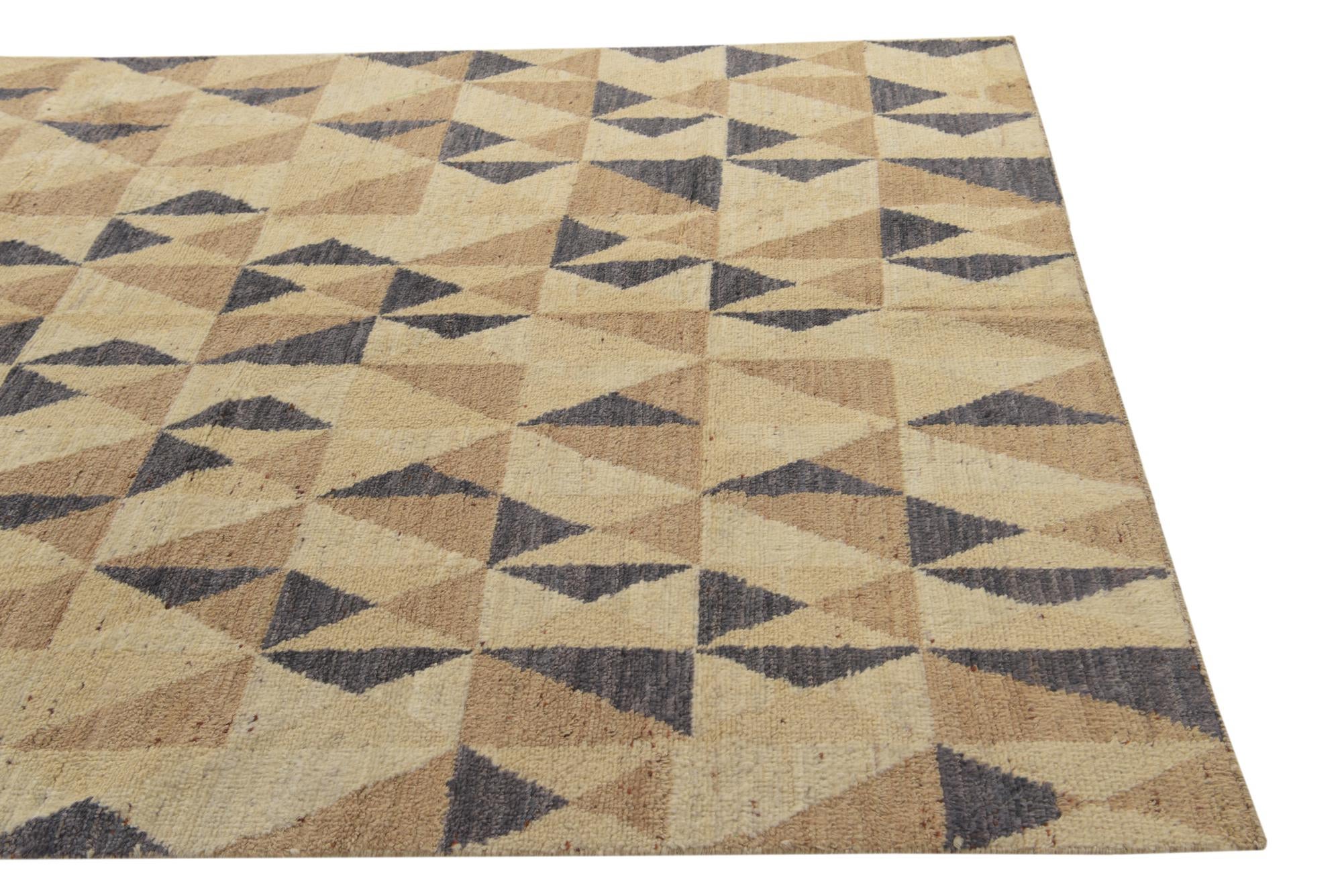 5' 10 x 8' 6 Hand Knotted Darya Wool Rug