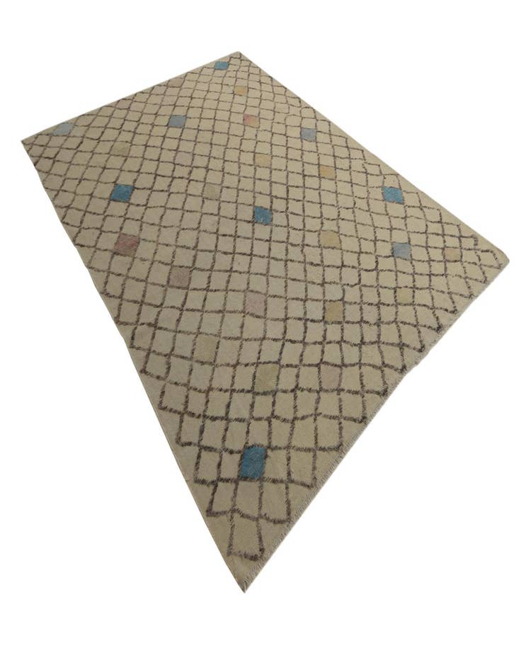 Detail image of 7' 8 x 10'  Hand Knotted Darya Wool Rug