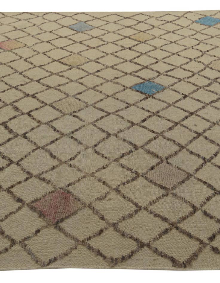 Detail image of 7' 8 x 10'  Hand Knotted Darya Wool Rug