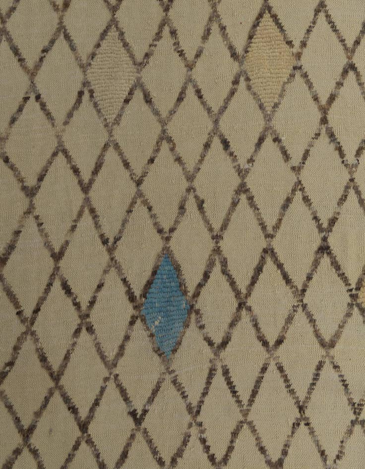 Detail image of 7' 8 x 10'  Hand Knotted Darya Wool Rug