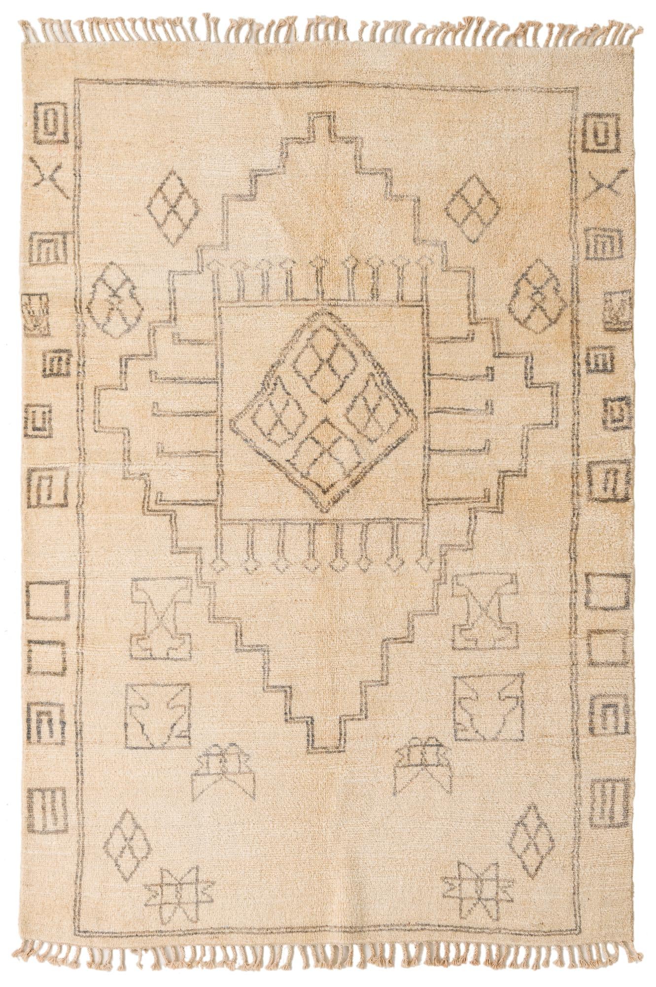 5' 5 x 8' Hand Knotted Darya Wool Rug