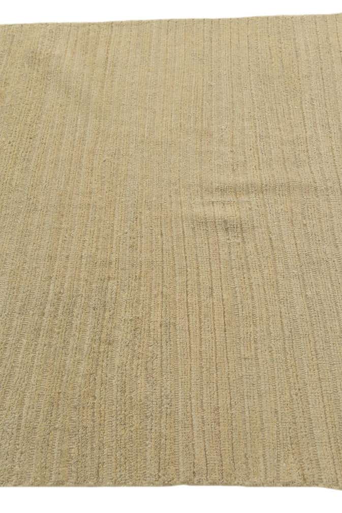 4' x 6' 3 Hand Knotted Darya Wool Rug