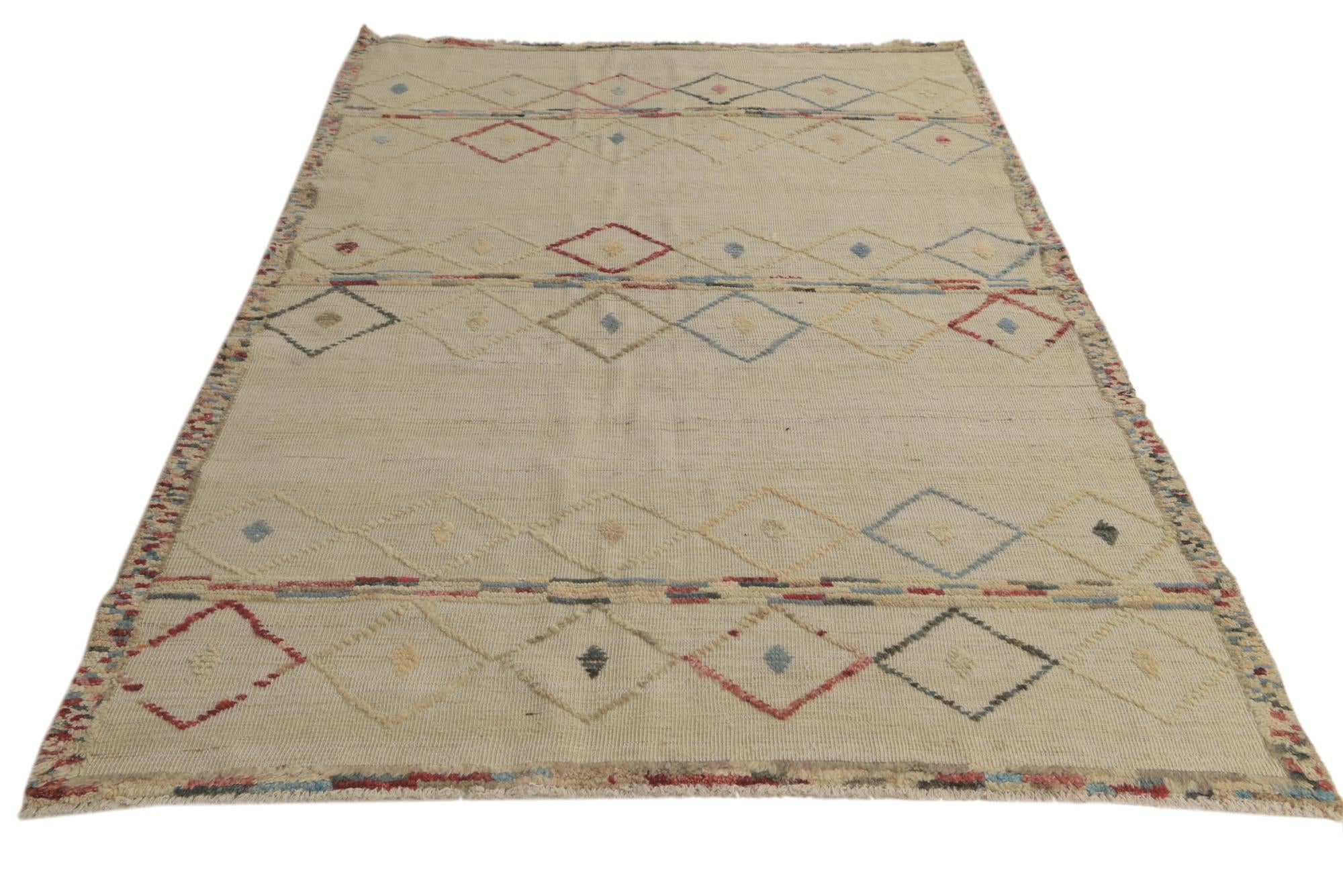 5' 7 x 8' 2 Hand Knotted Darya Wool Rug