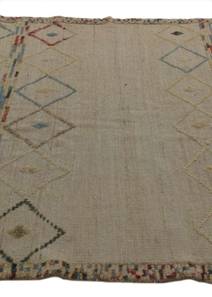 5' 7 x 8' 2 Hand Knotted Darya Wool Rug