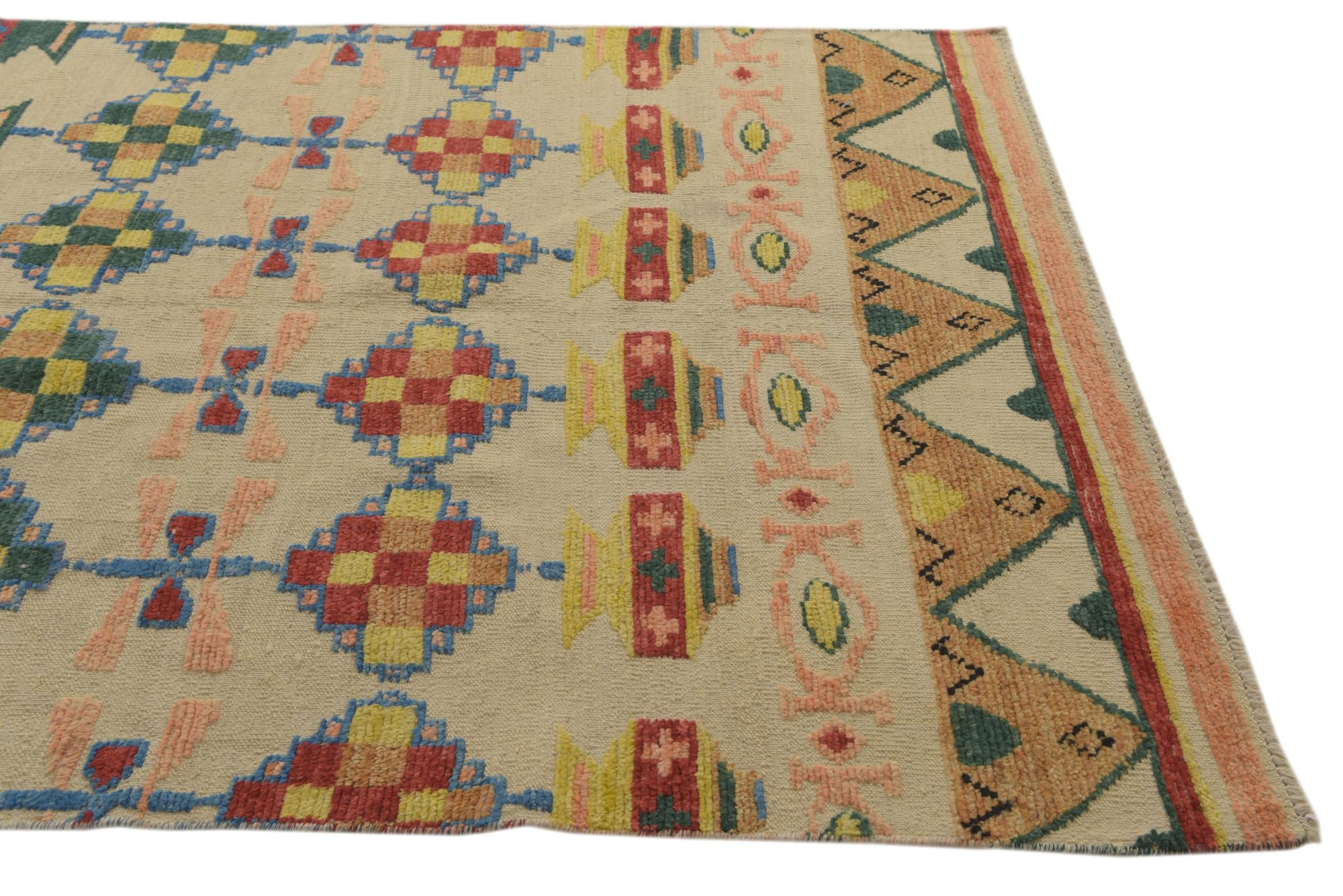 5' 8 x 8' 3 Hand Knotted Darya Wool Rug