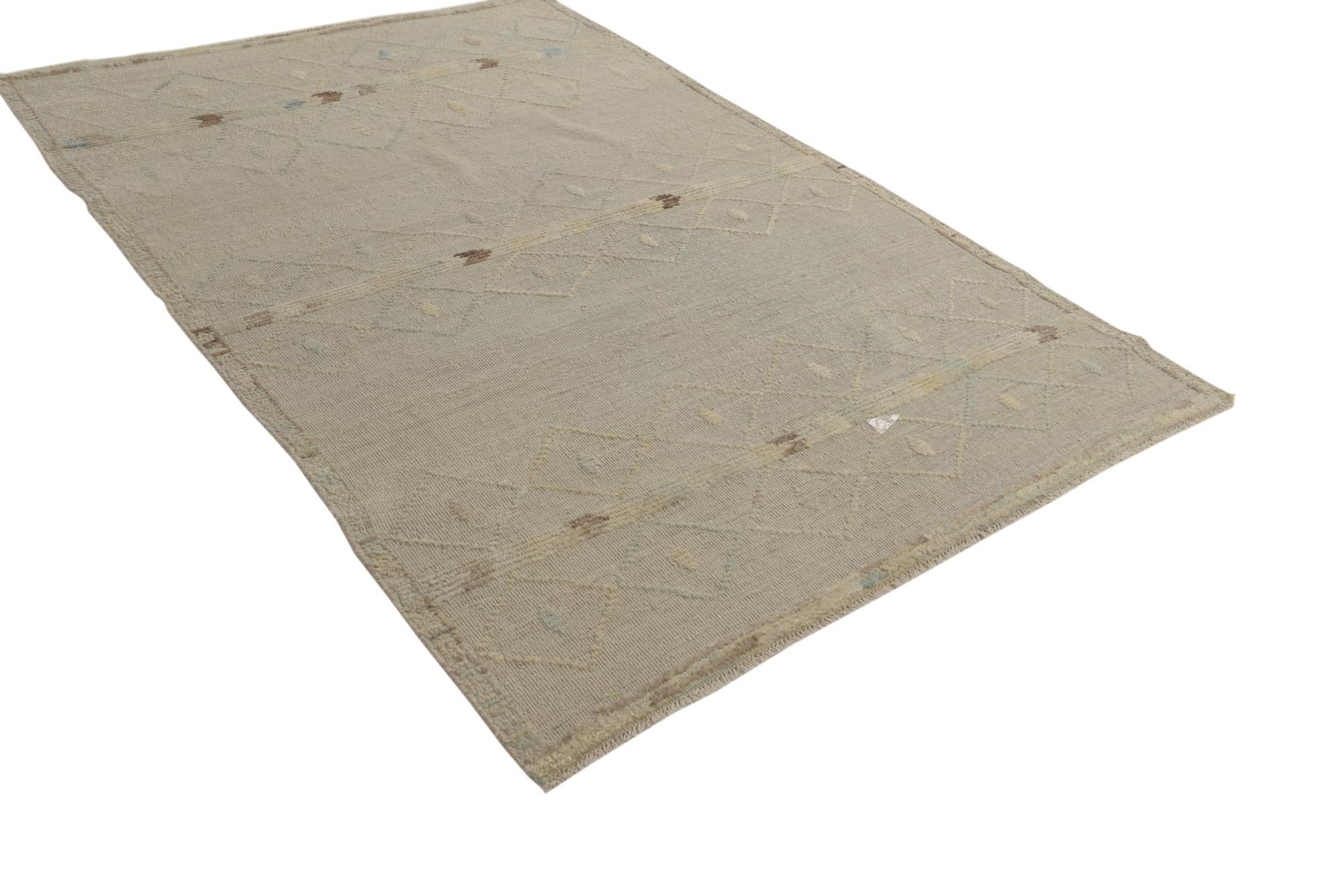 5' 6 x 8' 2 Hand Knotted Darya Wool Rug