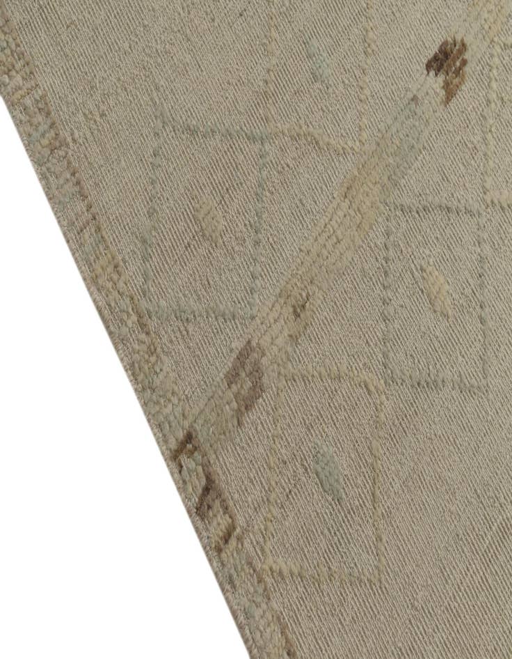 Detail image of 5' 6 x 8' 2  Hand Knotted Darya Wool Rug