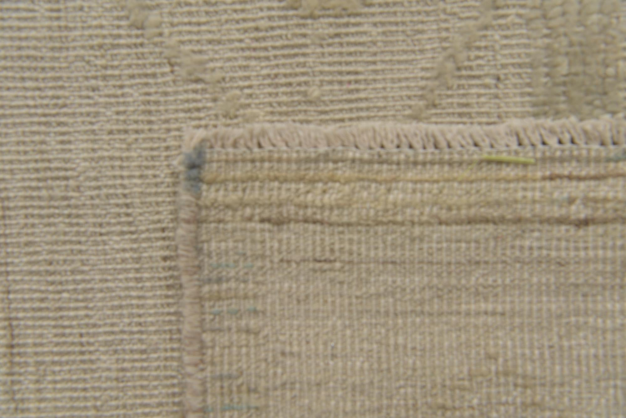 5' 6 x 8' 2 Hand Knotted Darya Wool Rug