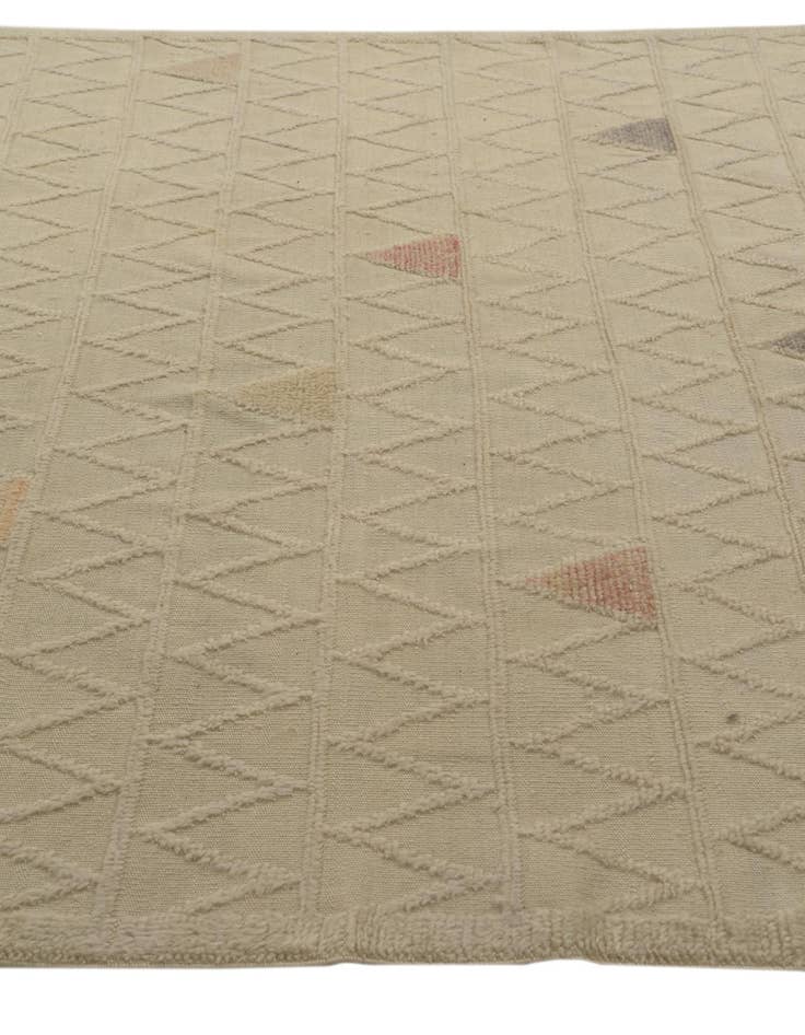 Detail image of 6' 1 x 9' 9  Hand Knotted Darya Wool Rug