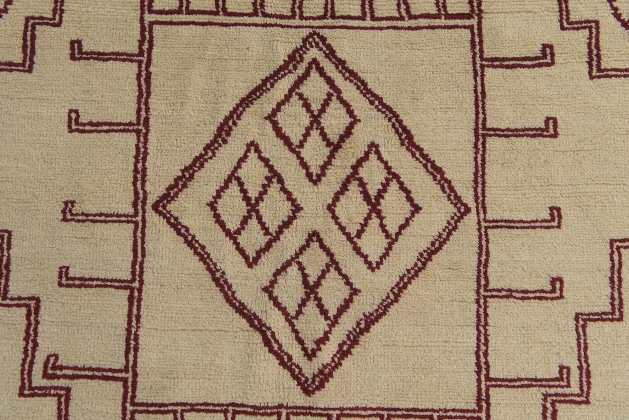 5' 4 x 8' 2 Hand Knotted Darya Wool Rug