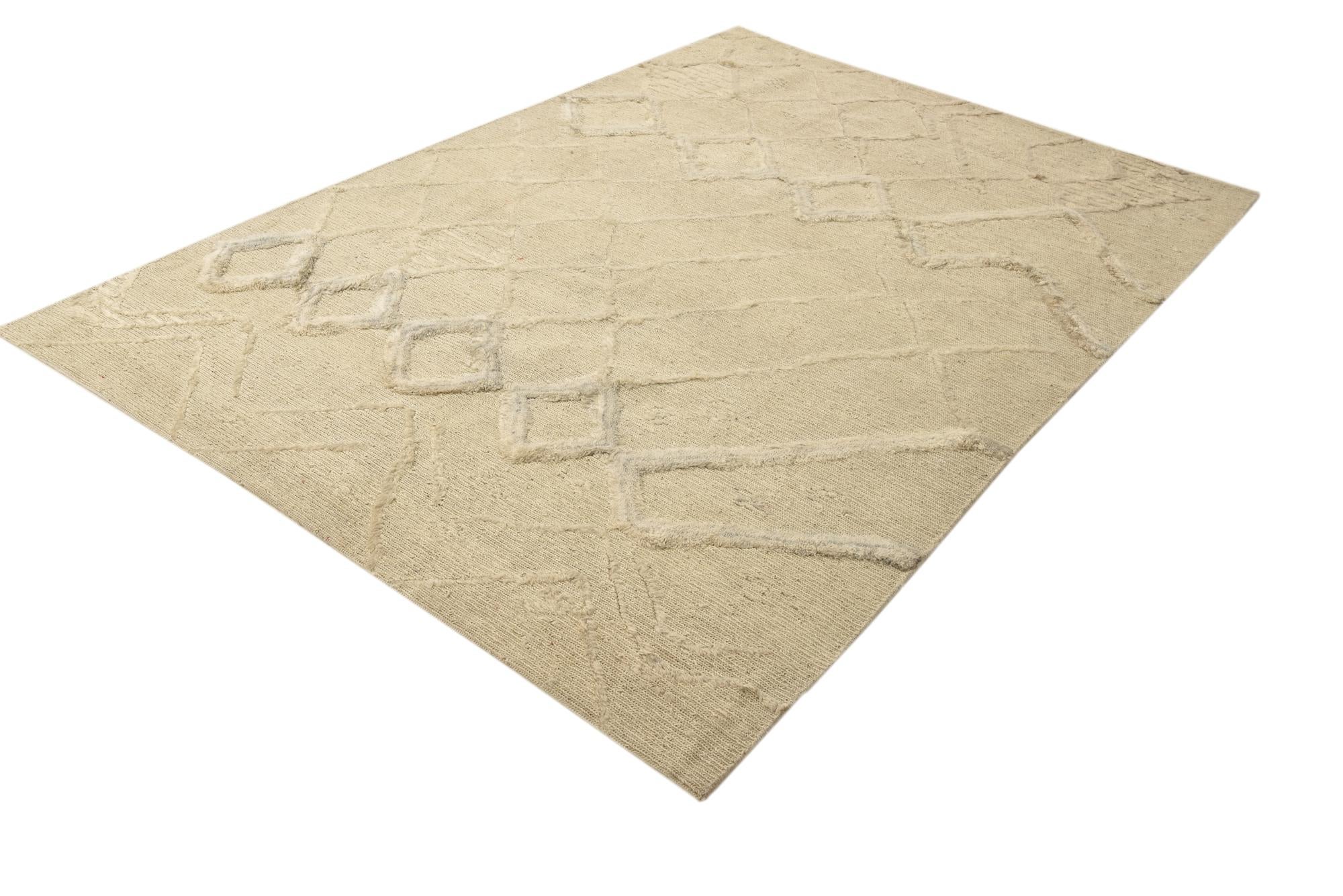5' 8 x 8' Hand Knotted Darya Wool Rug
