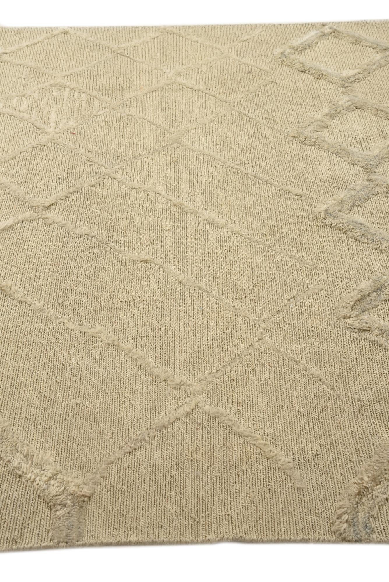 5' 8 x 8' Hand Knotted Darya Wool Rug