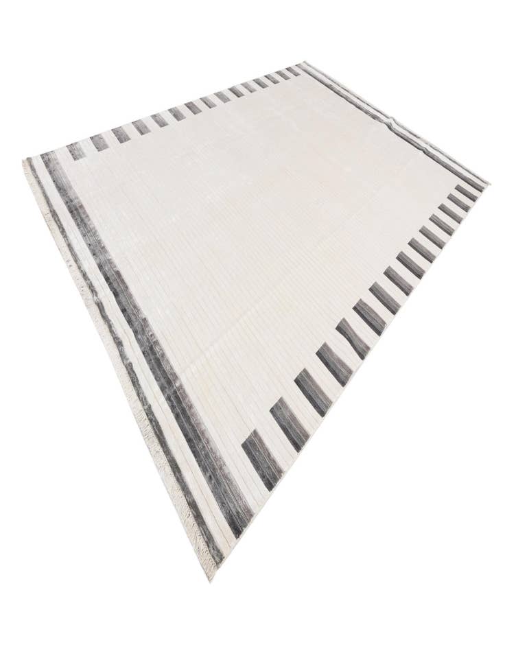 Detail image of 8' 1 x 11' 5  Hand Knotted Darya Wool Rug