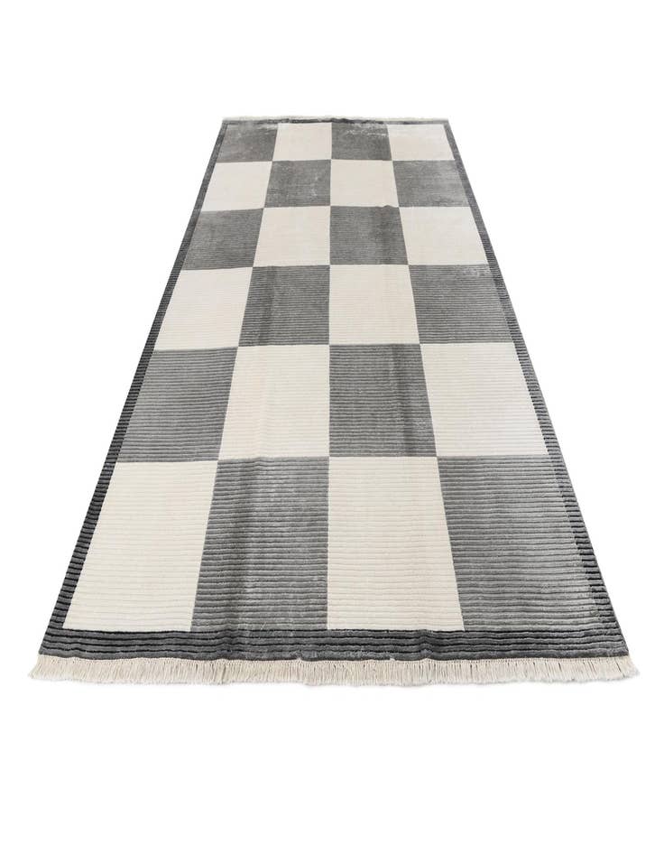 Detail image of 6' 5 x 9' 9  Hand Knotted Darya Wool Rug