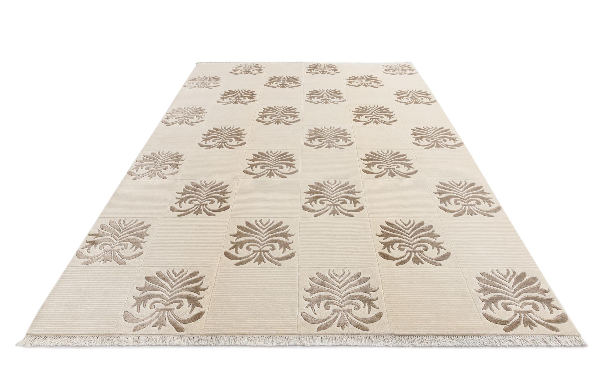 6' 7 x 10' Hand Knotted Darya Wool Rug