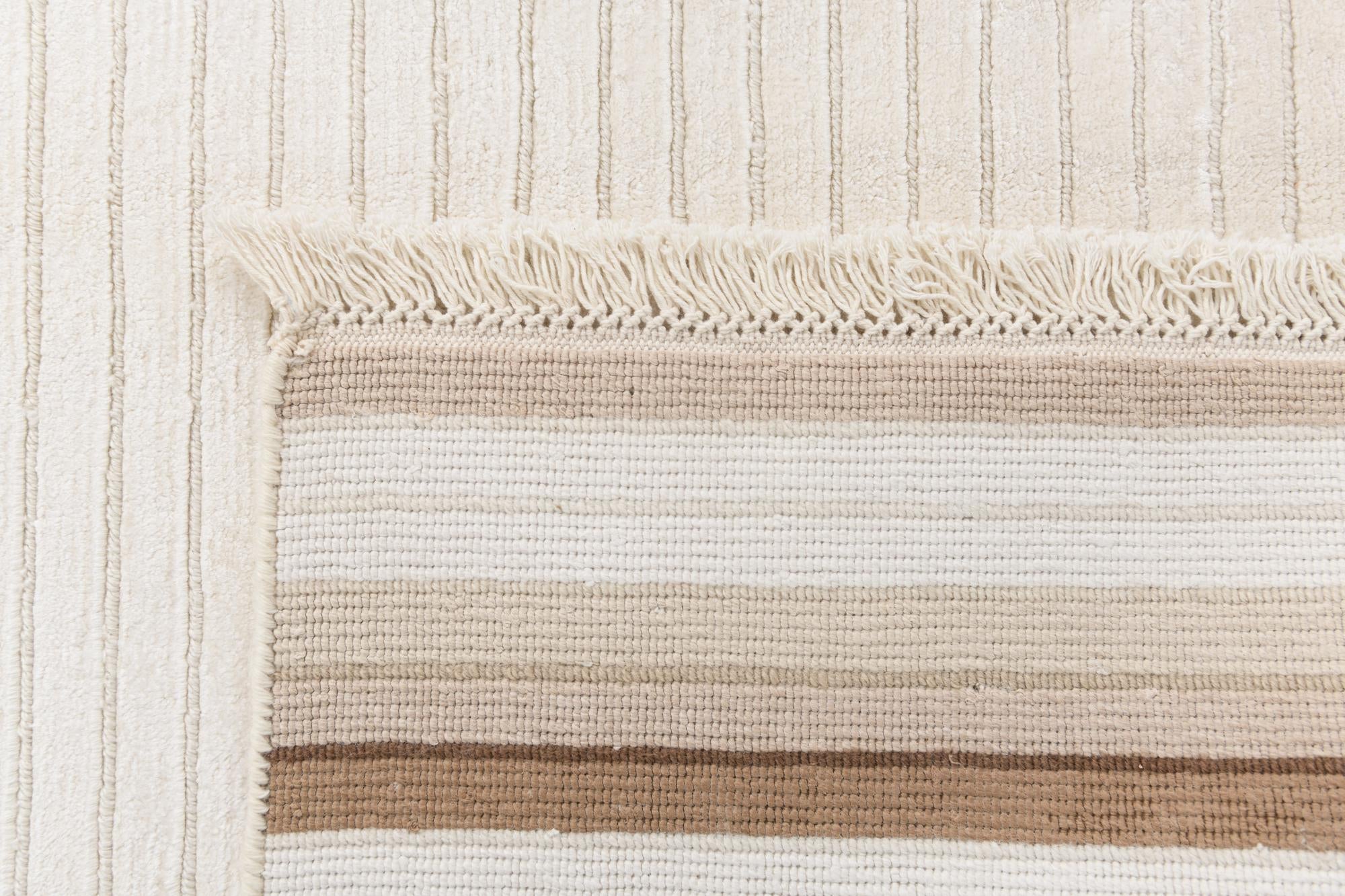 6' 6 x 9' 9 Hand Knotted Darya Wool Rug