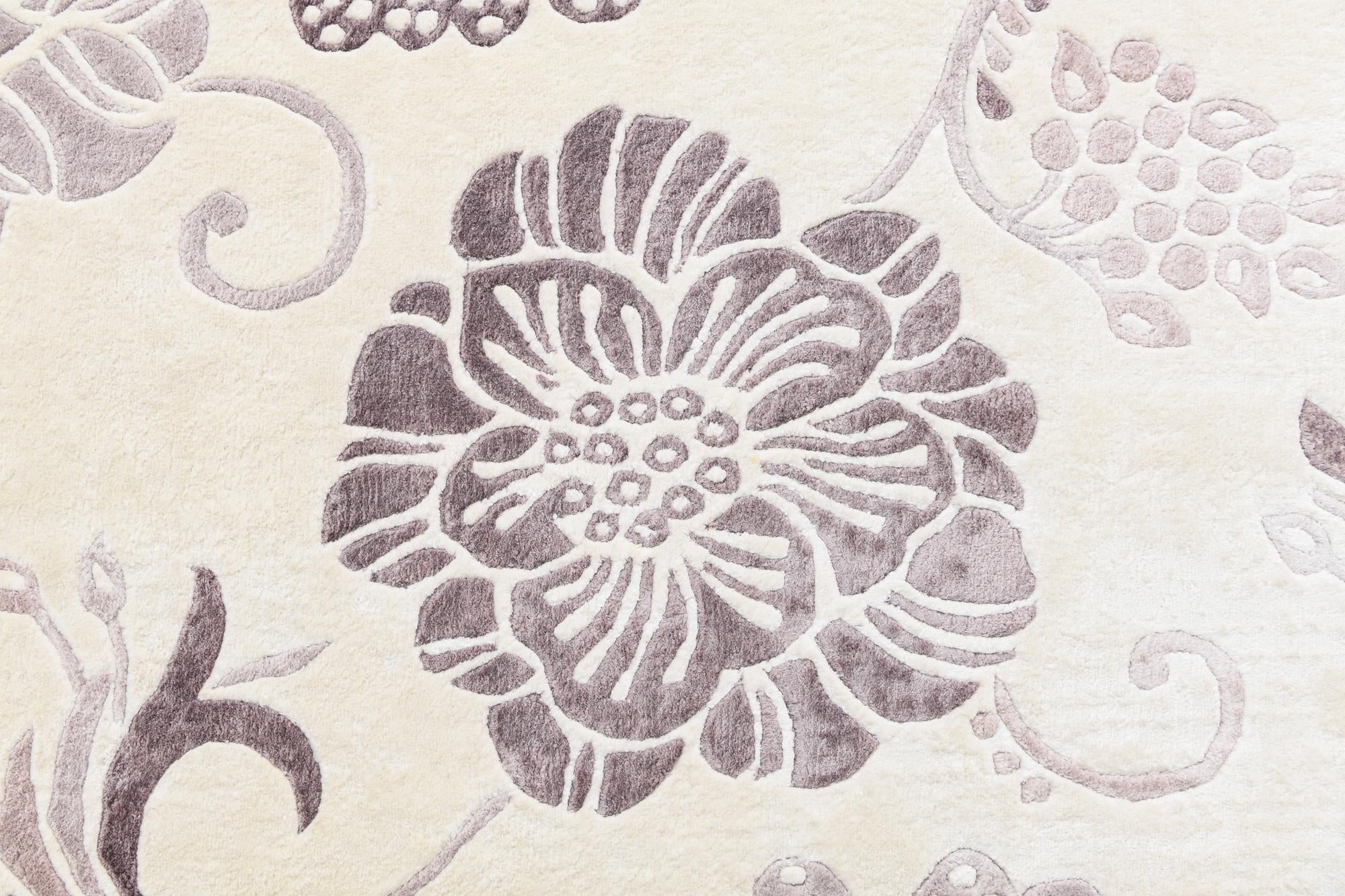 5' 9 x 7' 10 Hand Knotted Darya Wool Rug