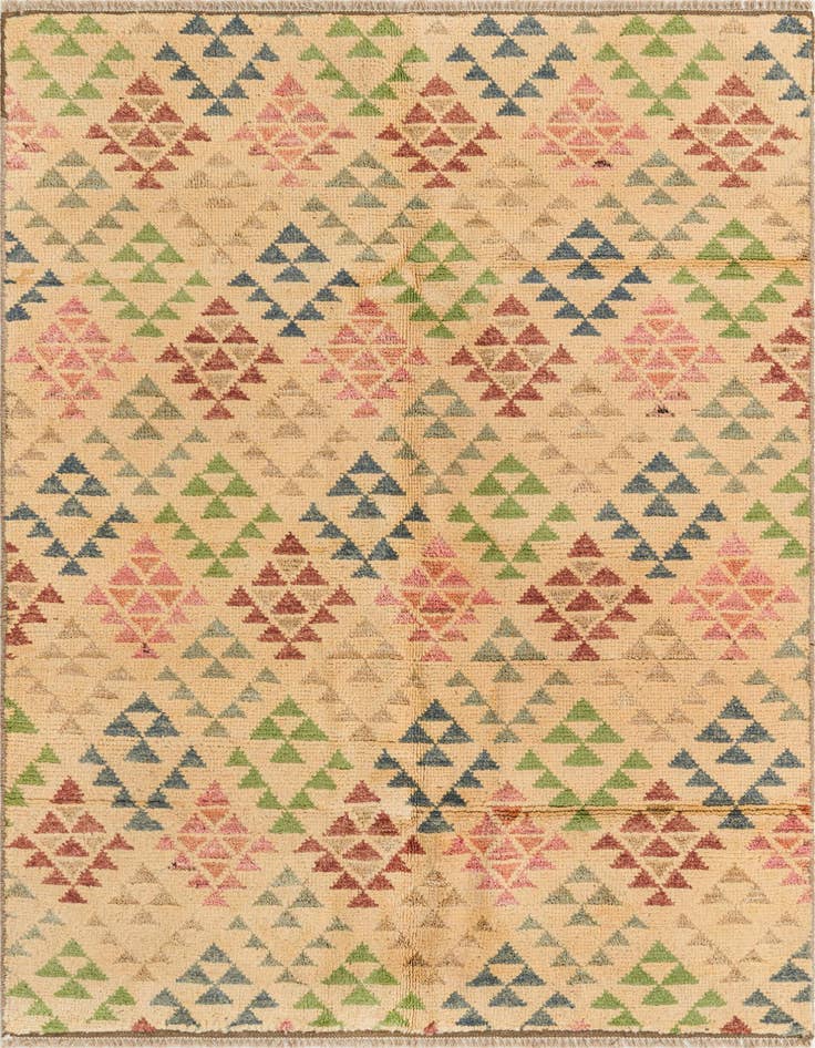 Detail image of 4' 3 x 6' 6 Hand Knotted Darya Wool Rug