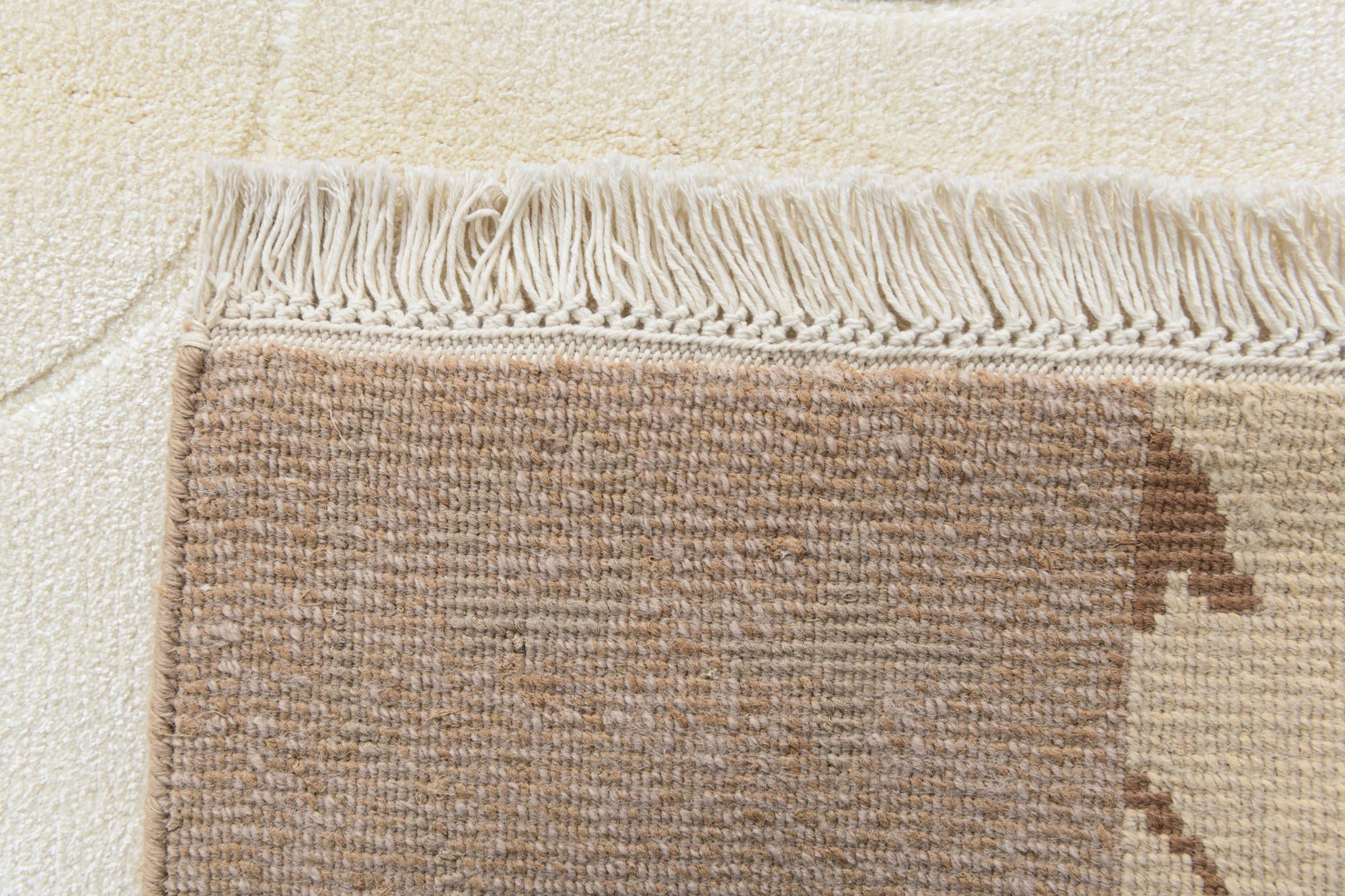 4' 7 x 6' 8 Hand Knotted Darya Wool Rug