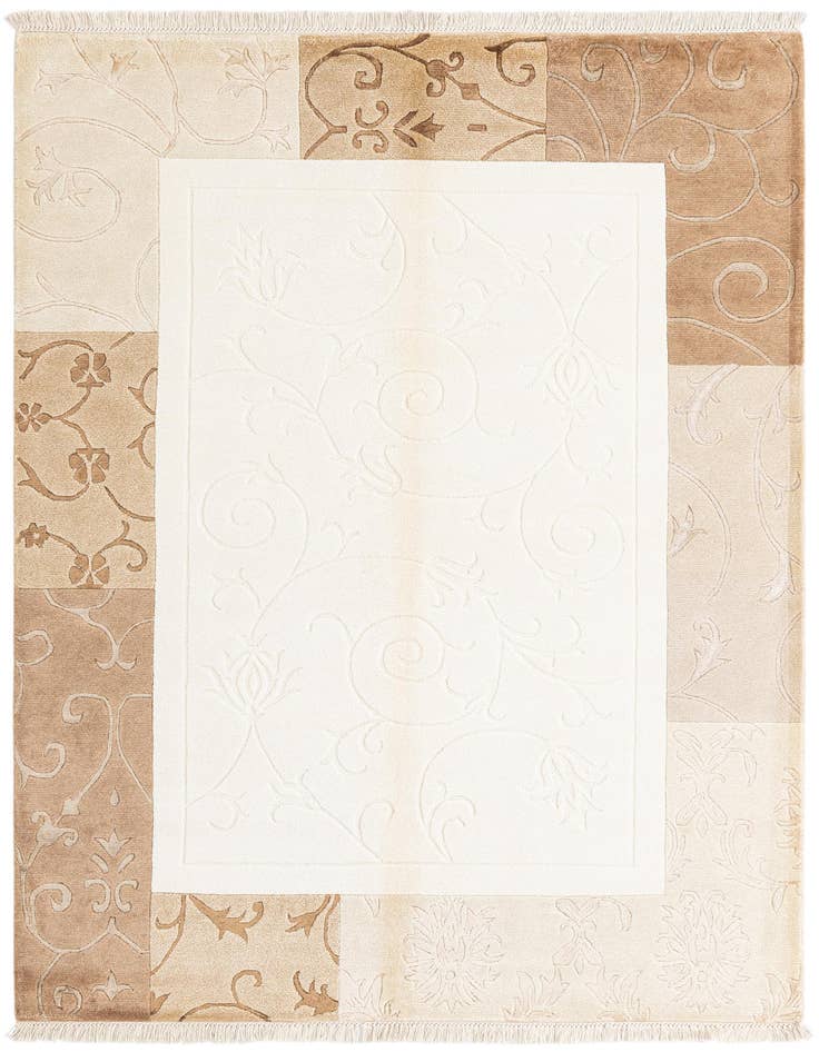 Detail image of 4' 7 x 6' 8 Hand Knotted Darya Wool Rug