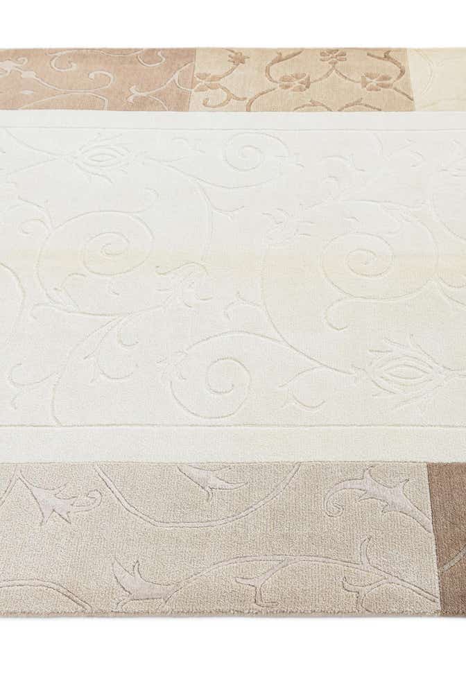 4' 7 x 6' 8 Hand Knotted Darya Wool Rug