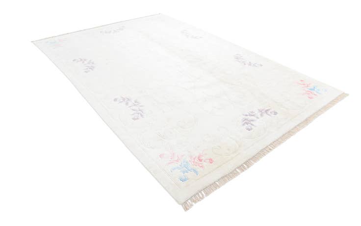 Detail image of 6' 7 x 9' 8 Hand Knotted Darya Rug
