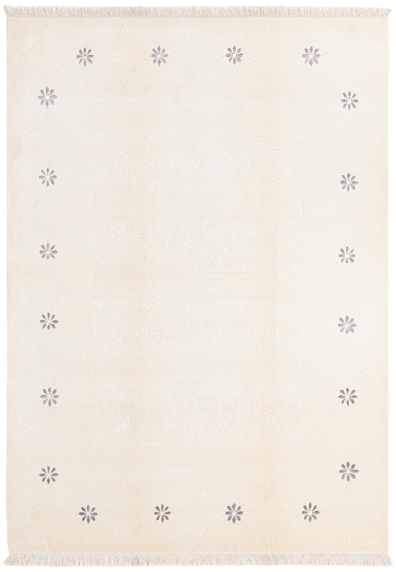 5' 8 x 8' Hand Knotted Darya Rug