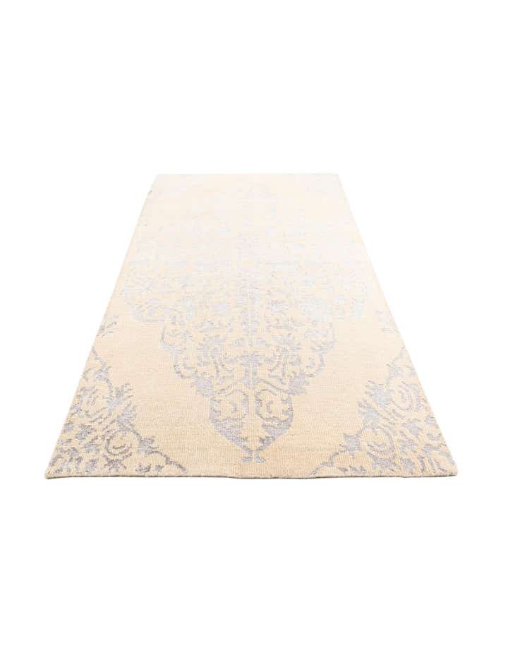 5' x 8' Hand Knotted Darya Rug