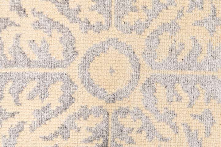 5' x 8' Hand Knotted Darya Rug
