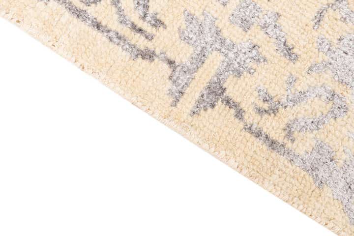 5' x 8' Hand Knotted Darya Rug