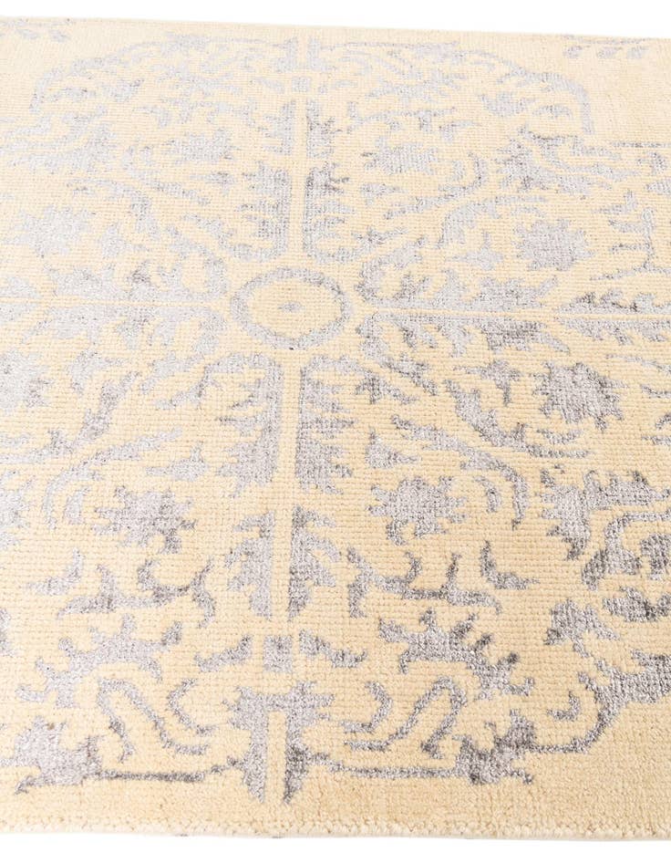 Detail image of 5' x 8'  Hand Knotted Darya Rug