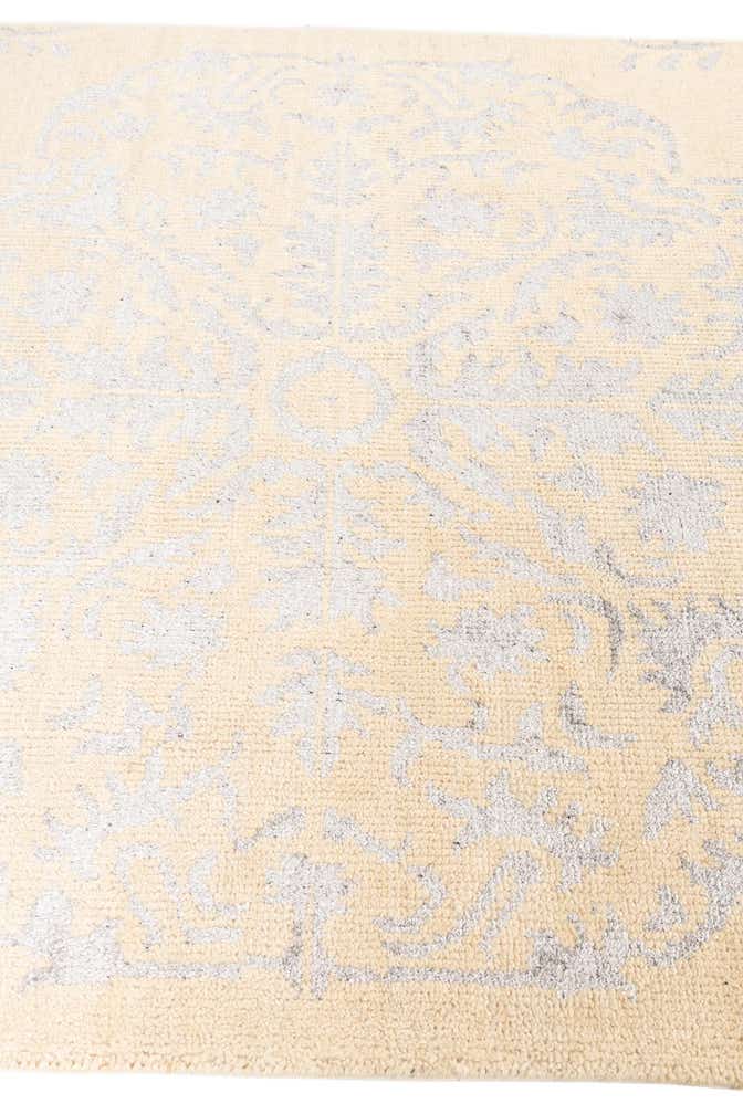 4' 10 x 8' Hand Knotted Darya Rug