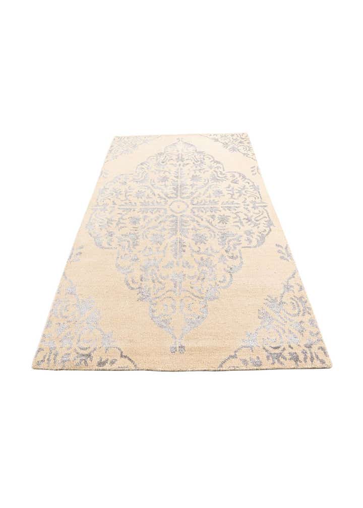 5' 2 x 8' Hand Knotted Darya Rug