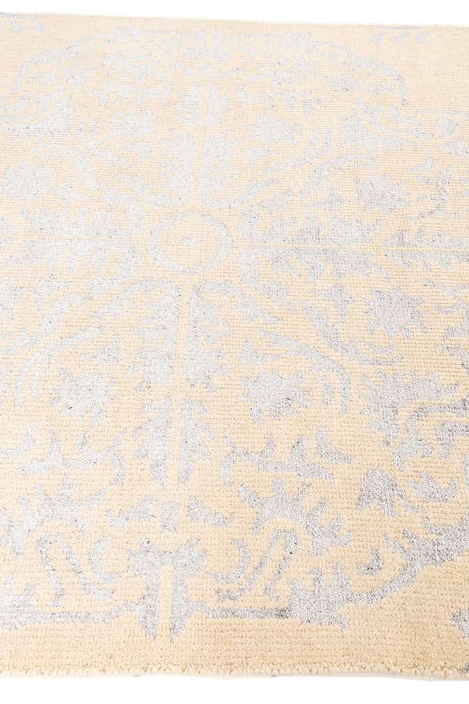 5' 2 x 8' Hand Knotted Darya Rug