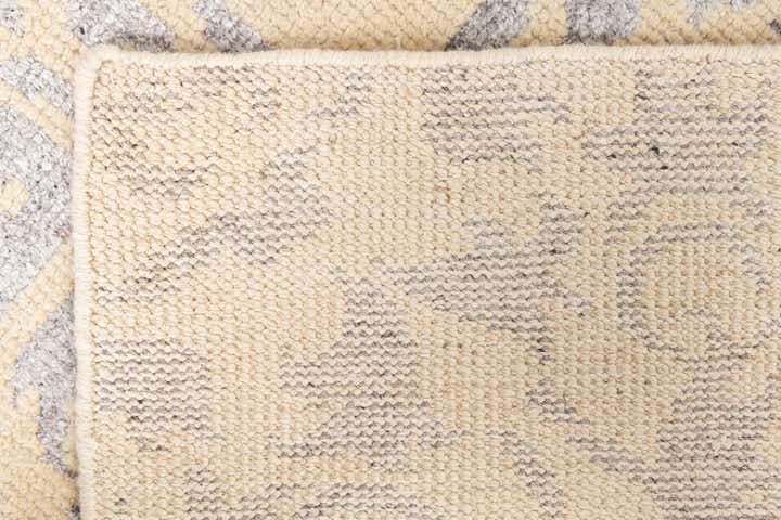 4' 10 x 7' 10 Hand Knotted Darya Rug