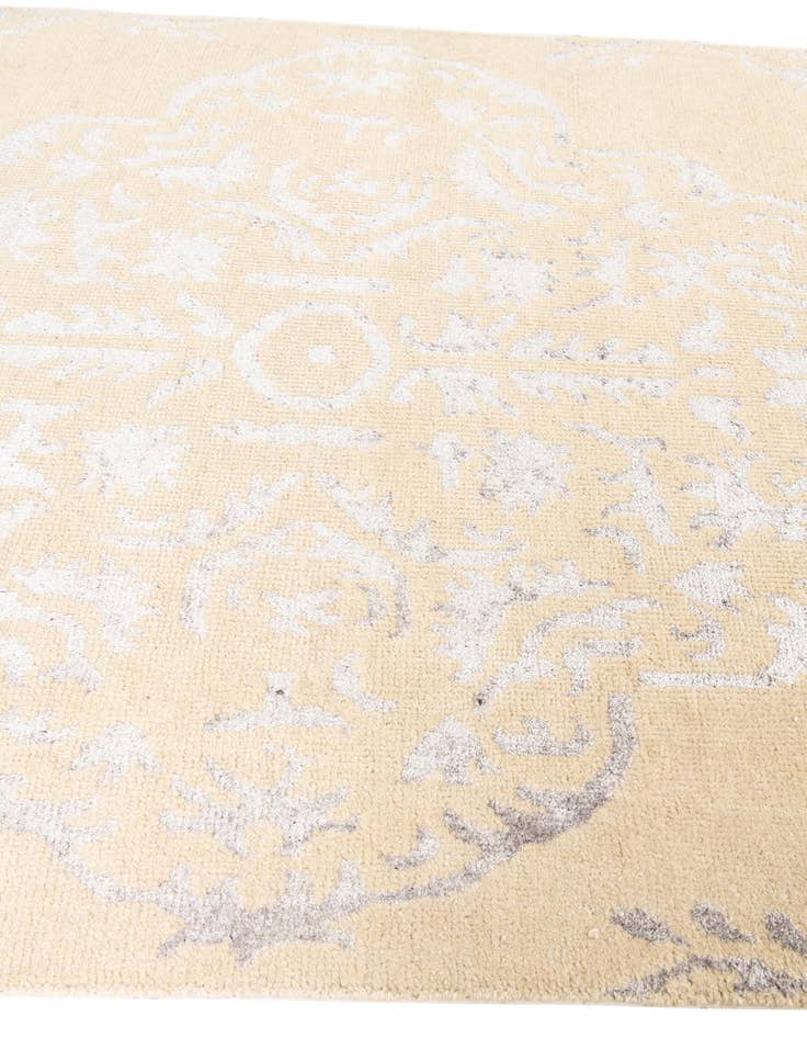 Detail image of 5' 7 x 9' Hand Knotted Darya Rug