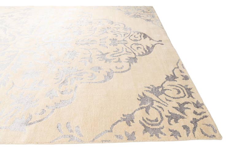 Detail image of 8' 10 x 12' 8 Hand Knotted Darya Rug