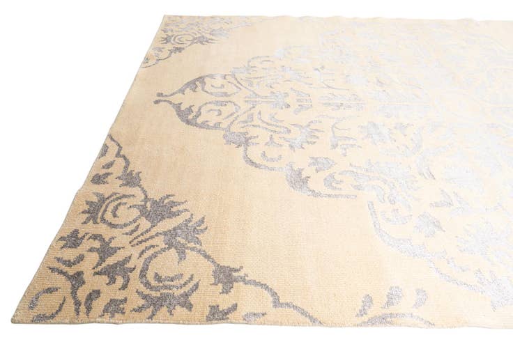 Detail image of 8' 10 x 12' 10 Hand Knotted Darya Rug