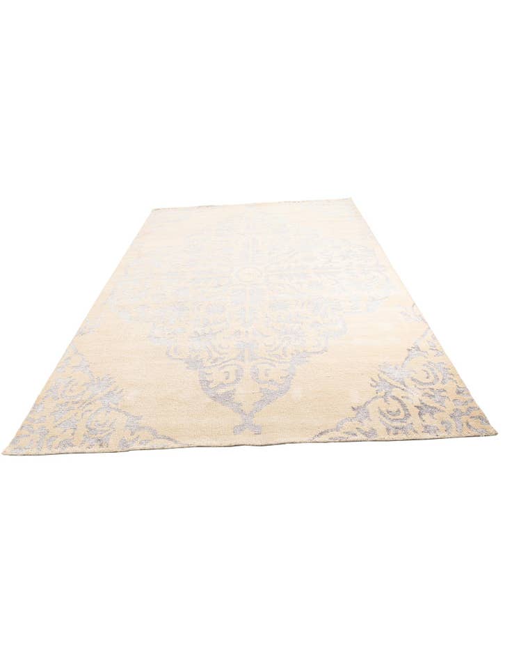 Detail image of 8' x 10' 8 Hand Knotted Darya Rug