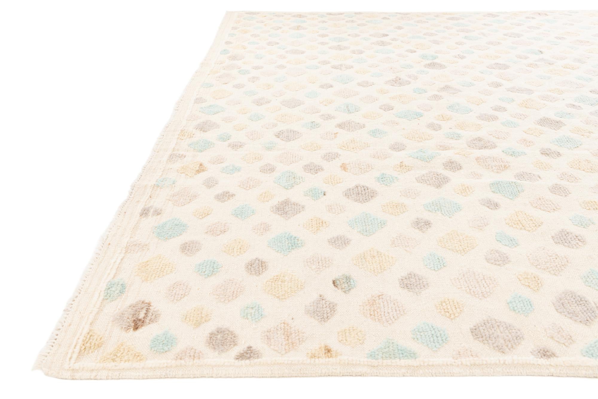 8' 9 x 12' 7 Hand Knotted Darya Wool Rug