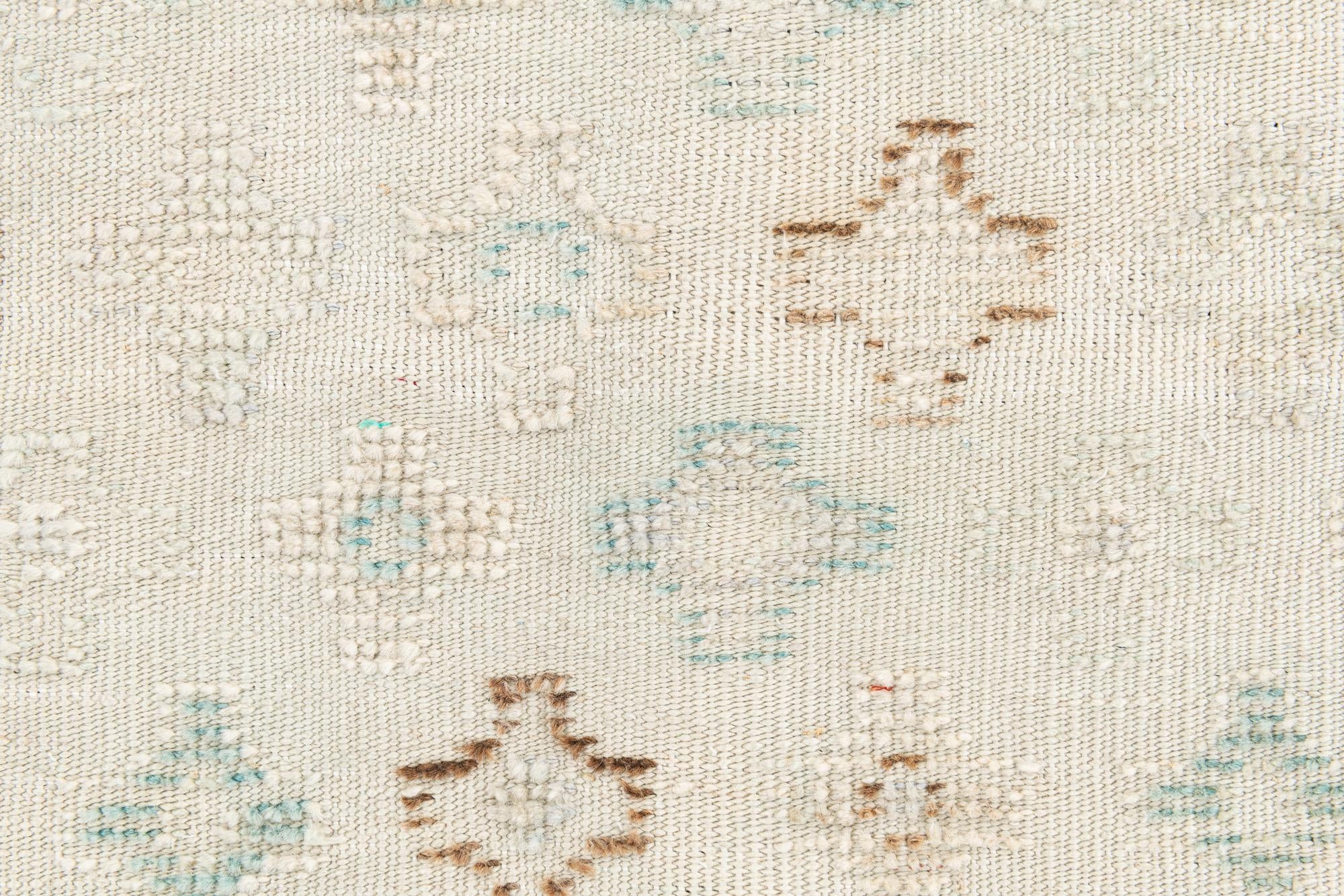 6' 4 x 10' Hand Knotted Darya Wool Rug
