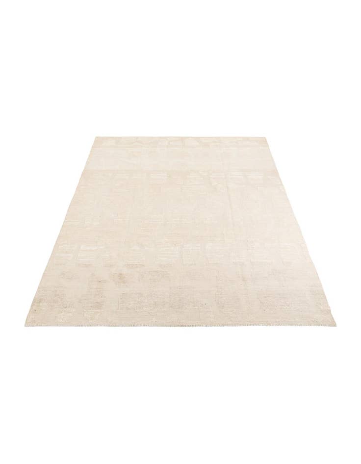 Detail image of 8' 5 x 10' 4  Hand Knotted Darya Wool Rug