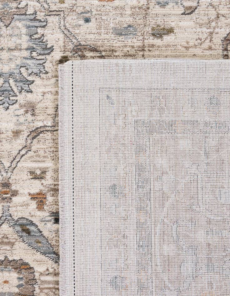 Detail image of 6' 7 x 9' 7 Deepa Rug