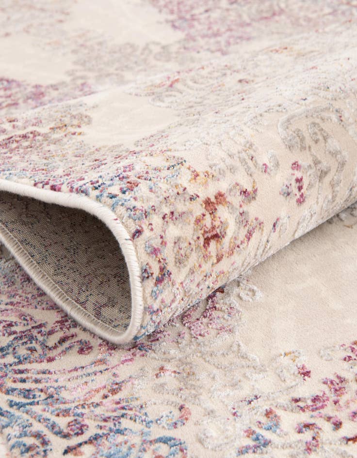 Detail image of 6' x 8' 9 Deepa Rug